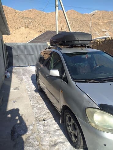 эмблема на руль: Toyota Avensis Verso: 2001 г., 2.4 л, Механика, Газ, Минивэн — 4