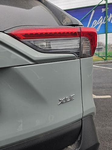 buick rendezvous: Toyota RAV4: 2020 г., Автомат, Бензин, Кроссовер — 5