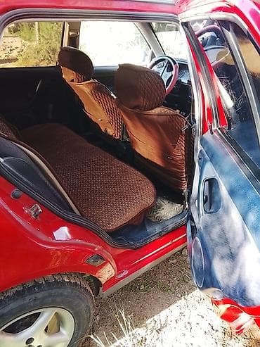 volk: Volkswagen Vento: 1993 г., 1.8 л, Механика, Газ, Седан — 6