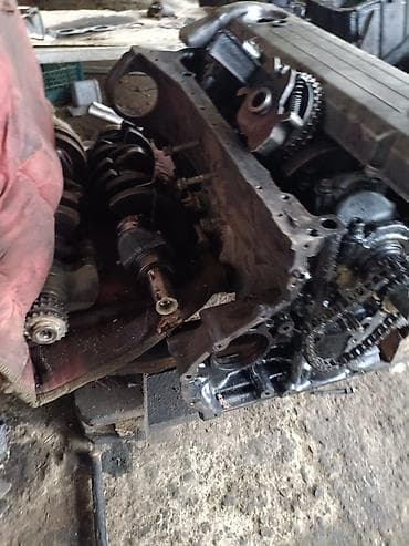 блок abc: Продаётся двигатель Mercedes-Benz OM601 в разобранном виде. В — 5