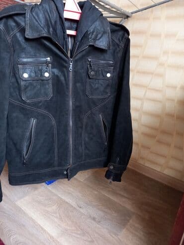 Продаю мужскую кожанную куртку,48 размер,состояние хорошее.немного at lalafo.kg Продаю мужскую кожанную куртку,48 размер,состояние хорошее.немного