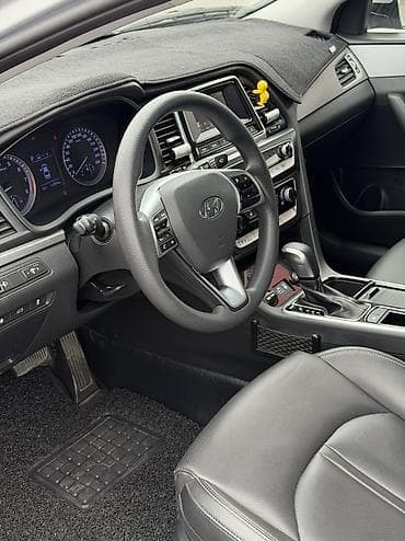 за неделю: Hyundai Sonata: 2019 г., 2 л, Автомат, Газ, Седан — 7