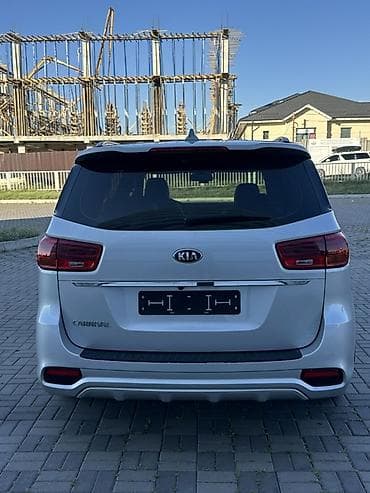 Kia Carnival: 2020 г., 2.2 л, Автомат, Дизель, Минивэн — 3