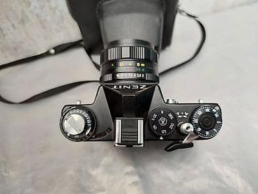 9000: Фотоаппарат Zenit-11. Чехол.	5000 сом. Фотоаппарат Zenit-ET.	3500 сом — 9