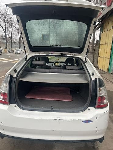 tayota voltz: Toyota Prius: 2004 г., 1.5 л, Вариатор, Гибрид, Хэтчбэк — 5