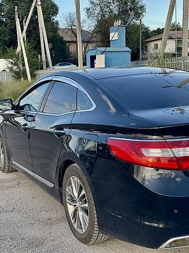 shadow line: Hyundai Grandeur: 2014 г., 3 л, Автомат, Газ, Седан — 3