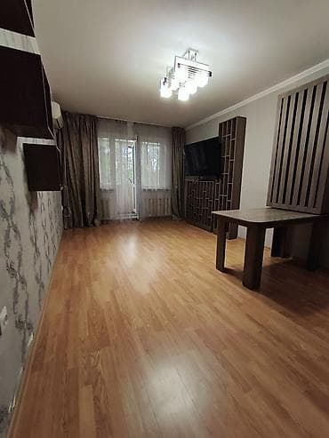 5: 2 комнаты, 42 м², Молодая Гвардия 104 серия, 5 этаж, Требуется ремонт — 1