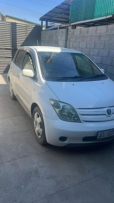 е34 2 5: Toyota Ist: 2003 г., 1.5 л, Автомат, Бензин, Хэтчбэк — 3