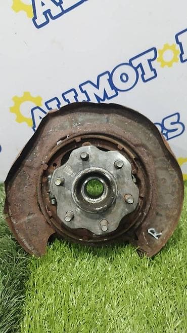 Задняя правая Ступица Nissan Б/у, Оригинал