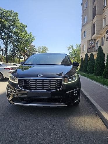 сед: Kia Carnival: 2019 г., 2.2 л, Дизель — 2