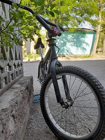 engine 11: BMX велосипед, Рама S (145 - 165 см), Б/у — 3