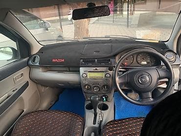 mazda 626 автомобиль: Mazda Demio: 2004 г., 1.3 л, Автомат, Бензин, Хэтчбэк — 5