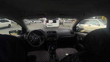 марка пола: Volkswagen Polo: 2016 г., 1.6 л, Механика, Бензин, Седан — 6