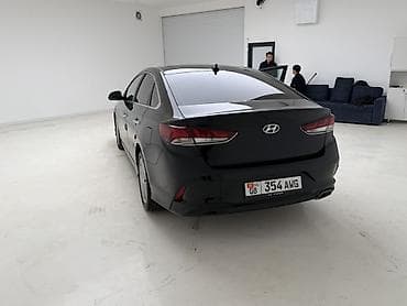 Транспорт: Hyundai Sonata: 2019 г., 2 л, Автомат, Бензин, Седан — 6