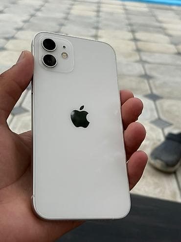 чехол iphone 17: IPhone 12, Б/у, 64 ГБ, Белый, Зарядное устройство, Защитное стекло, Чехол, 78 % — 2
