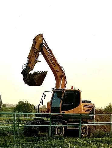 арзан машине: Экскаватор, Doosan, Дөңгөлөктүү — 2