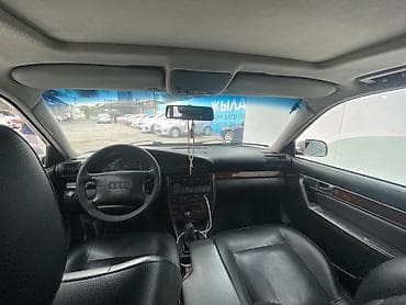 Audi: Audi A6: 1995 г., 2.6 л, Механика, Бензин, Седан — 4
