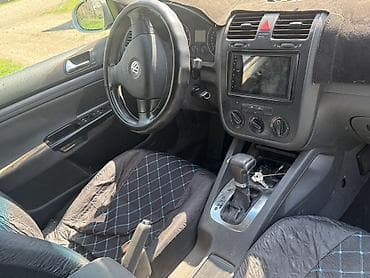 3 uz: Volkswagen Golf Variant: 2009 г., 1.8 л, Автомат, Дизель, Универсал — 6