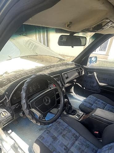 Mercedes-Benz C-Class: 1993 г., 1.8 л, Кол менен иштөөчү, Бензин, Седан — 4