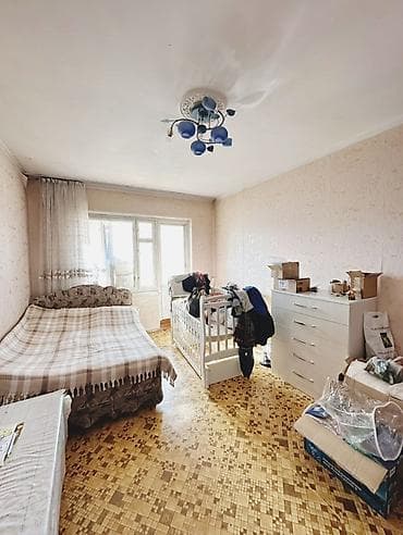 Гаражи: 1 комната, 35 м², 106 серия, 6 этаж — 1