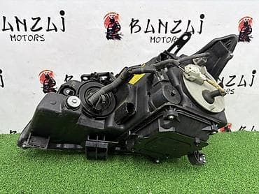 фара harrier: Передняя правая фара Toyota 2003 г., Б/у, Оригинал, Япония — 2