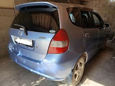 Унаа сатуу: Honda Fit: 2003 г., 1.5 л, Автомат, Бензин, Хетчбек — 2
