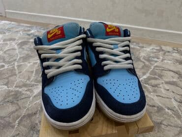 обувь больших размеров бишкек: Мужские кроссовки, 36.5, Nike, Б/у, цвет - Синий — 1