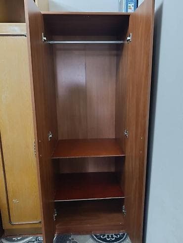 продаю прихожку: Гарнитур для прихожей, Б/у, Вешалка, ДСП, цвет - Коричневый — 3