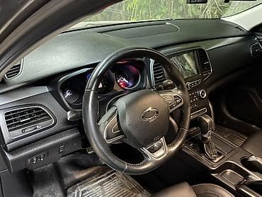 Renault SM6: 2019 г., 2 л, Автомат, Газ, Седан — 8