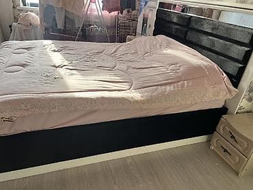 Кеңсе буюмдары: Керебеттин үстүнө жапкыч — 1