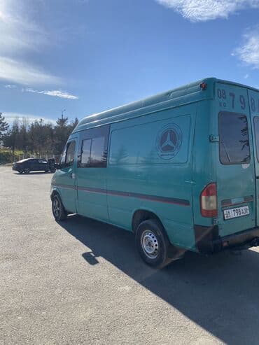 эстрадный колонка: Mercedes-Benz Спринтер: 2000 г., 2.2 л, Механика, Дизель, Фургон — 2