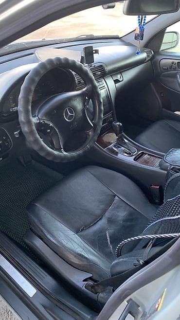 ксеноновые: Mercedes-Benz C-Class: 2003 г., 3.2 л, Автомат, Бензин, Седан — 4