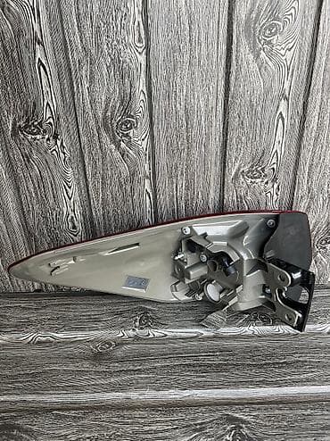 мосты шахман: Задний правый стоп-сигнал Toyota 2018 г., Новый, Аналог, США — 2