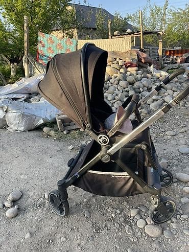 машина оюнчук: Прогулочная коляска InIng Baby (черная) - Легкая и маневренная — 2