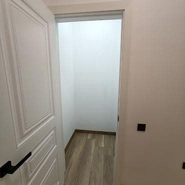 Комнаты: 48 м², С мебелью — 1