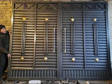 железные перилы: Кованые распашные ворота из металла. - Конструкция: двухстворчатые — 1