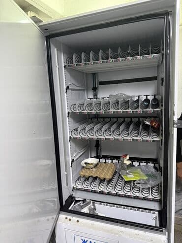 вертикальные морозильные камеры для дома: Для напитков, Б/у — 3