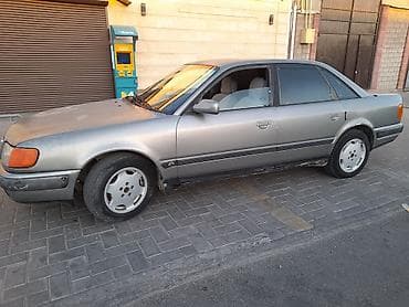 Audi 100: 1991 г., 2.3 л, Бензин, Седан — 4