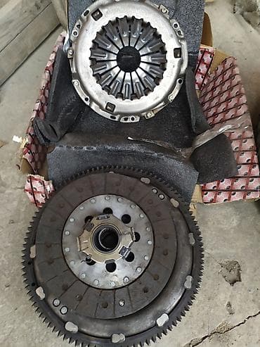 corolla s: Диск сцепления Toyota 2003 г., Б/у, Оригинал, Япония — 1