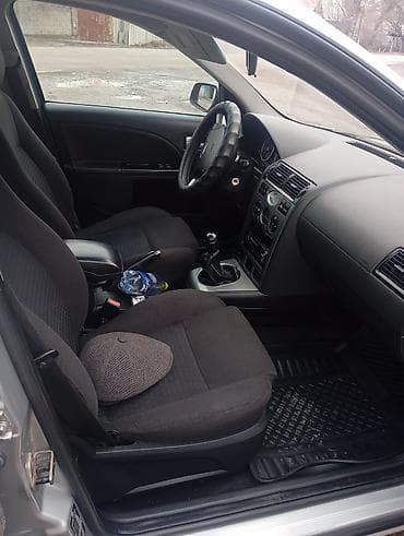 210 cdi: Ford Mondeo: 2003 г., 1.8 л, Механика, Бензин, Универсал — 6