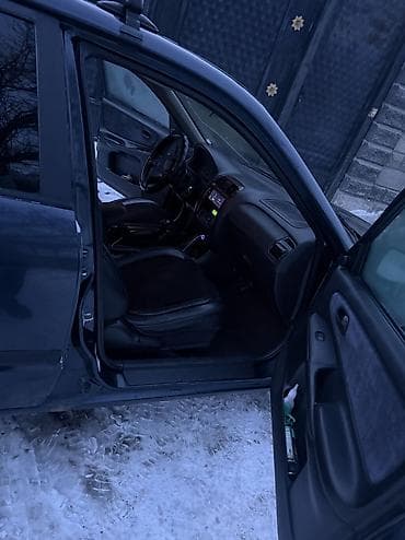 противотуманки на мазду: Mazda 626: 1997 г., 2 л, Механика, Бензин, Седан — 10