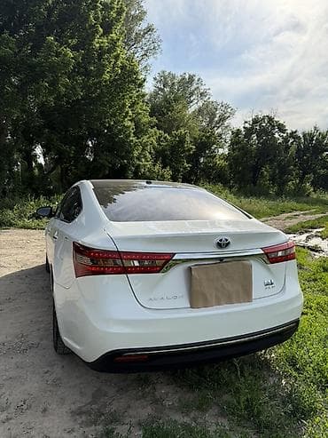 бампер на 124: Toyota Avalon: 2015 г., 2.5 л, Автомат, Гибрид, Седан — 4