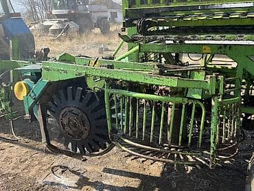 camry 75: Самоходный/прицепной кормоуборочный агрегат Stoll V202 Описание: - — 6