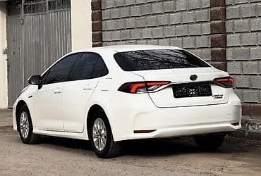 тоёта карола: Toyota Corolla: 2022 г., 1.8 л, Типтроник, Гибрид, Седан — 2