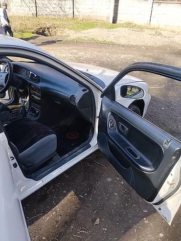 civic 1991: Hyundai Sonata: 1998 г., 2 л, Механика, Бензин, Седан — 10