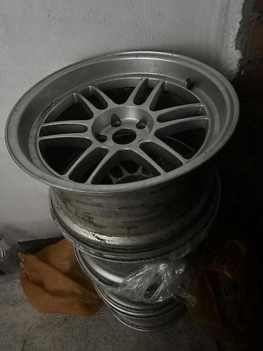 sprinter 2 2: Литые Диски R 18 Комплект, отверстий - 5, Б/у — 4