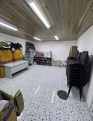 гараж ахунбаева: Сдаётся помещение под офис, 35м², первая линия. Подойдёт для офиса — 3