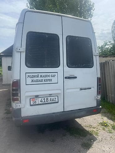 oz lider: Mercedes-Benz Sprinter — пассажирский микроавтобус белого цвета с — 5