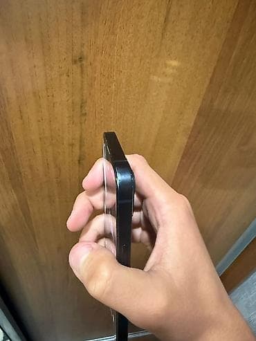 macbook pro 12: IPhone 13, 256 ГБ, Черный, 77 % — 4