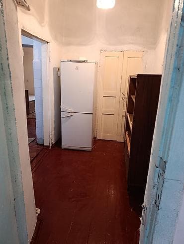 сдаю комнату чолпон ата: 1 комната, С мебелью частично — 3